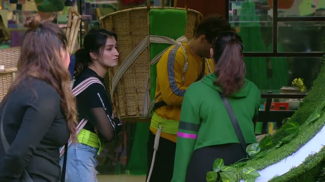 Bigg Boss 13 Episode 131 thumbnail